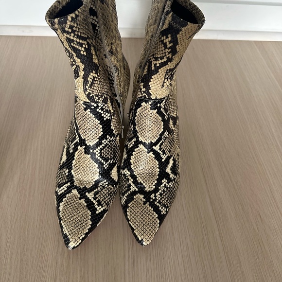 Loeffler Randall Isla Snakeskin Patterned Women's Boots - Picture 1 of 5